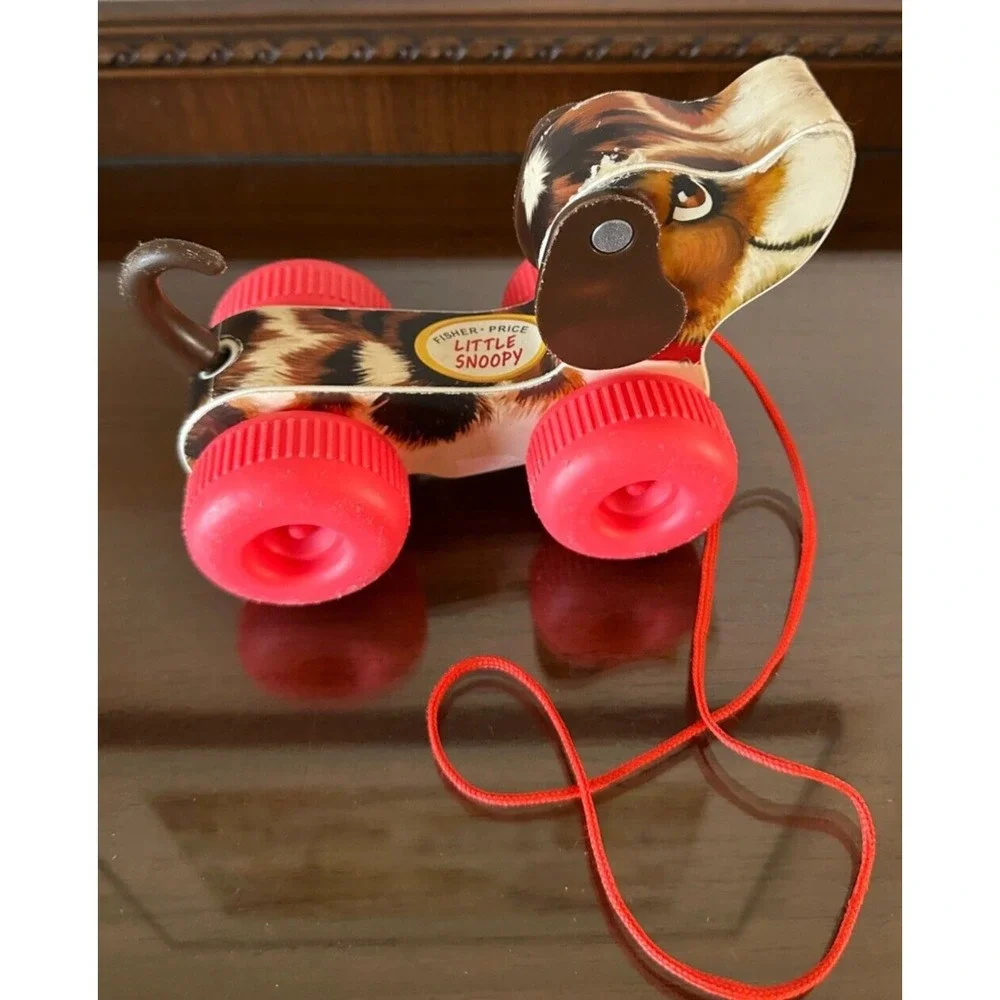 2014 Fisher-Price Little Snoopy Dog Beagle Classic Pull Toy #01650 Collectable